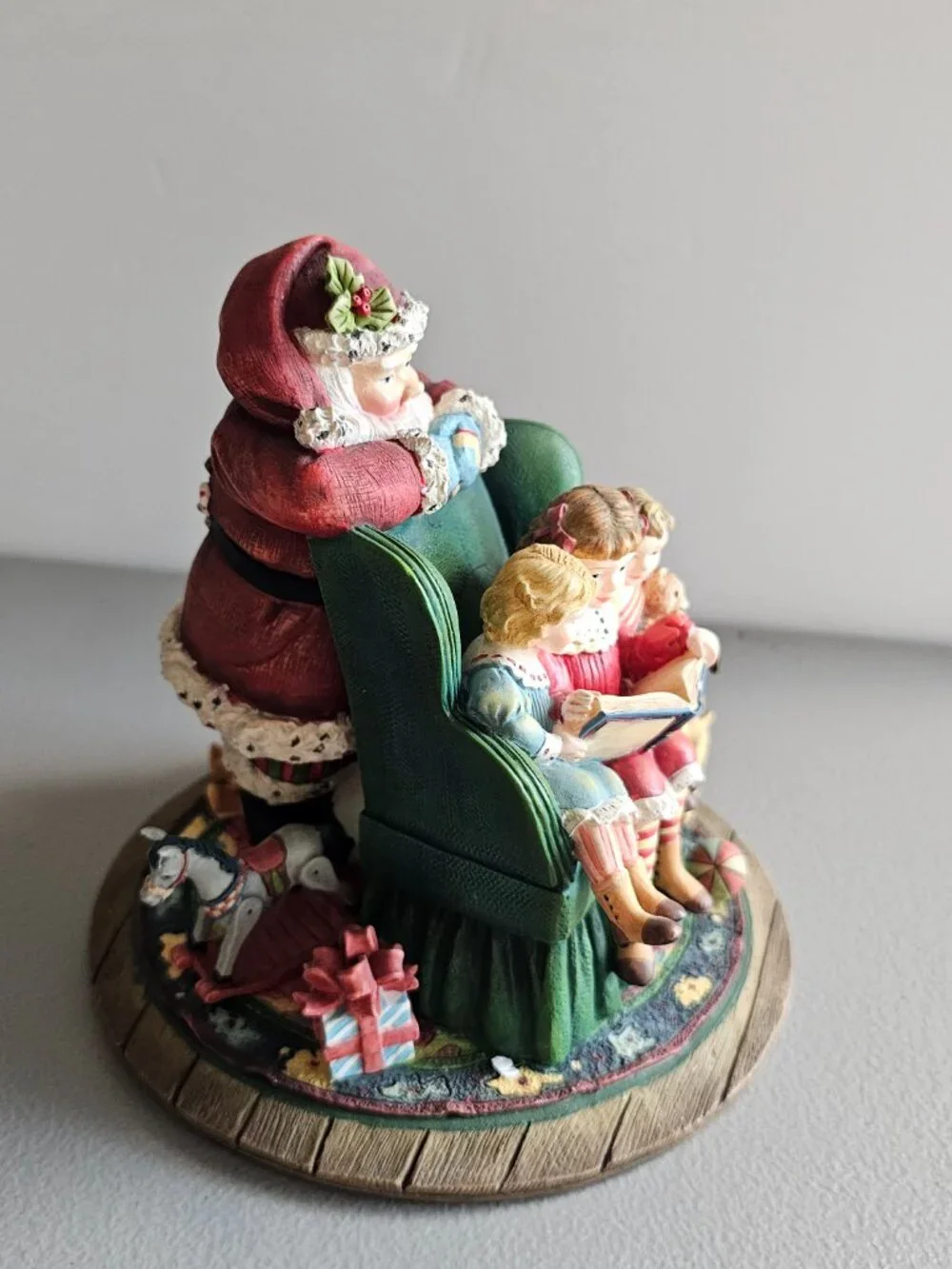 Lang & Wise Santa’s Watching Over Susan Winget First Edition 1998 #8 Christmas